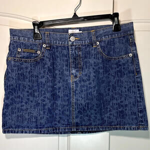 Calvin Klein Jeans Vintage Denim Mini Skirt W/ Floral Cheetah Print Dye Size: 11